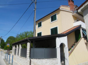 Отель Apartment Mamut  Премантура